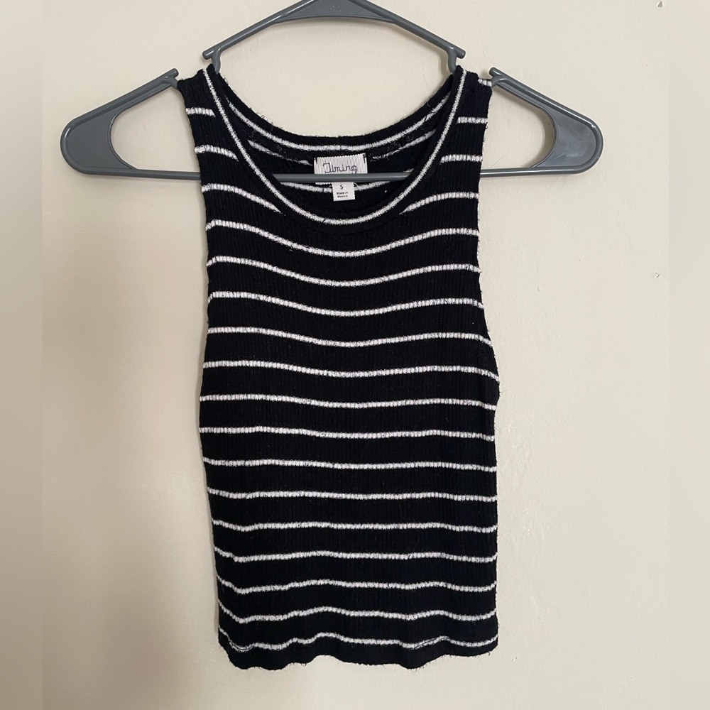 Timing Round Neck Tank Top